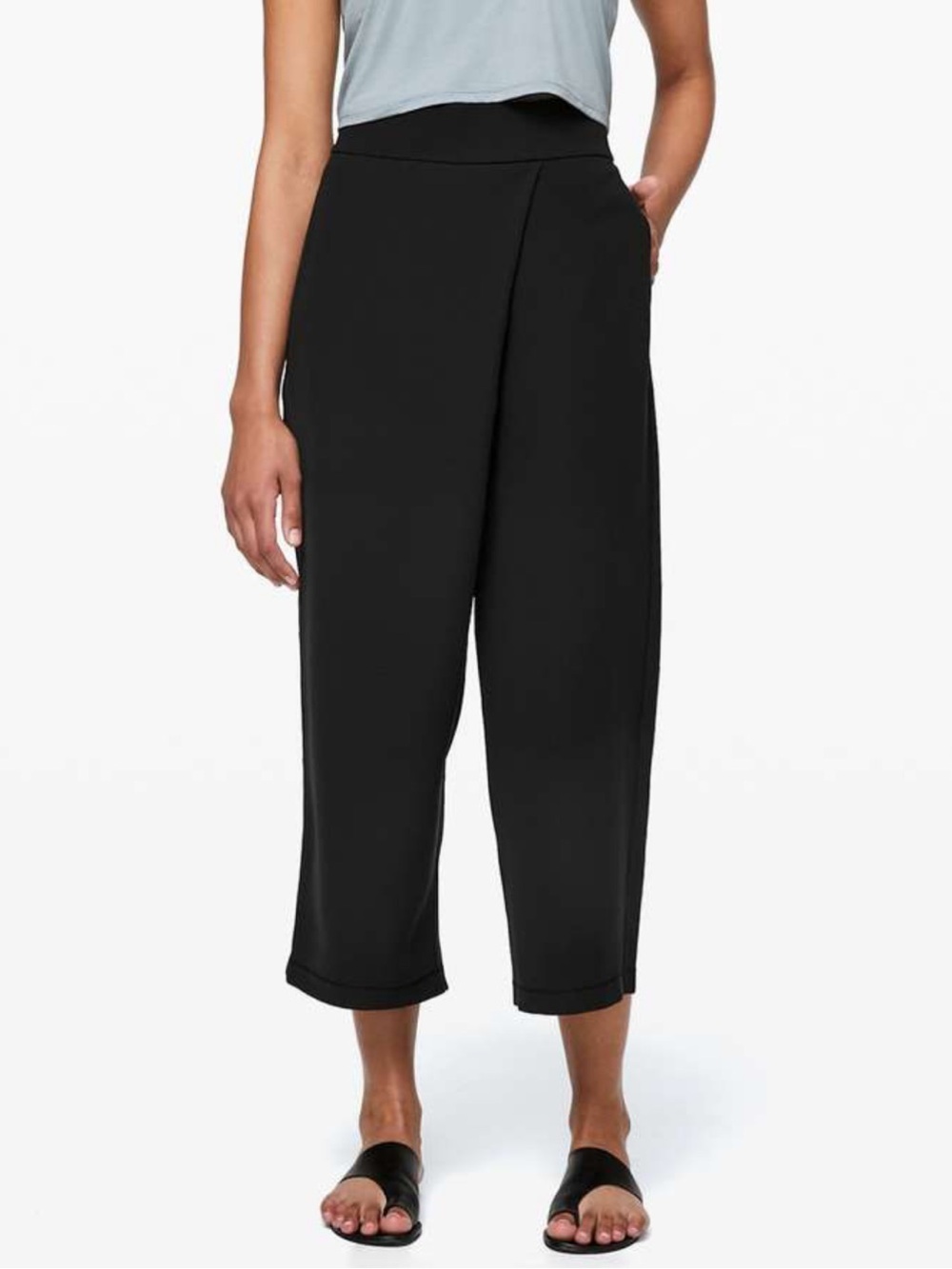 Lululemon With The Flow Pant Size 6